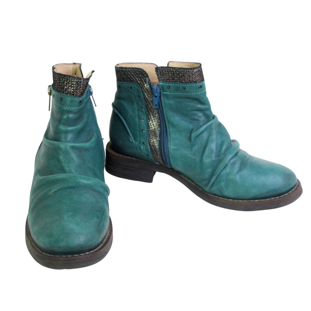 Casta BLUE GENUINE LEATHER LOW HEEL ROUND TOE ZIP SIDE ANKLE BOOTS Sz 8 US/38 EU